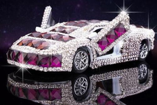 汽車(chē)飾品加盟費(fèi)用解析 總投資13.71萬(wàn)元背后的細(xì)節(jié)